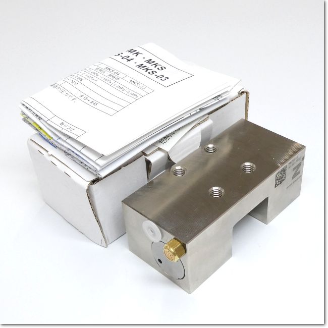 カメラ ニコン デジタルカメラ クールピクス5200 シルバー 【0370】