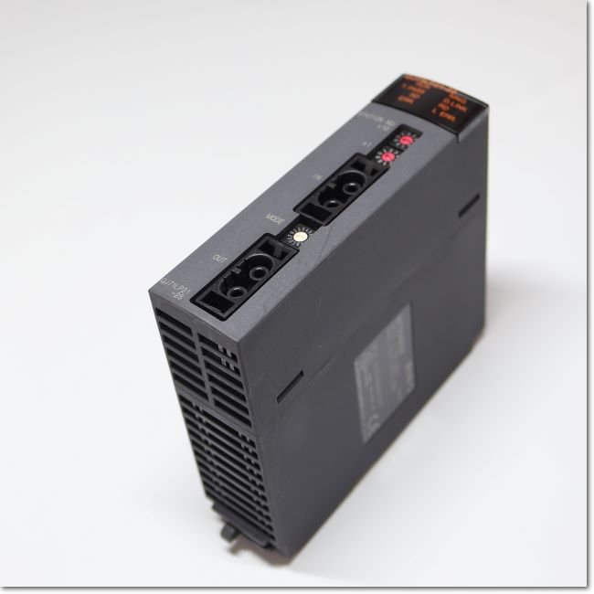 ☆新品未開封☆三菱電機ネットワークユニット QJ71LP21-25 三菱 MELSECNET/Hネットワークユニット QJ71LP21-25 (01年製