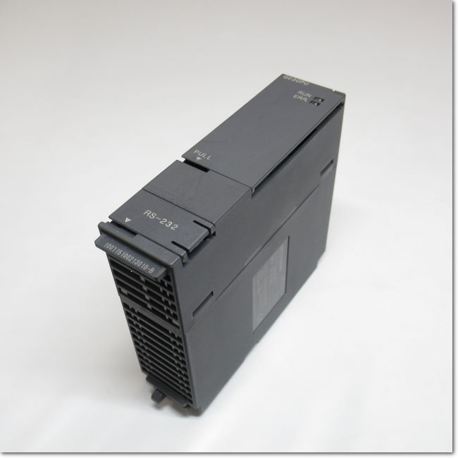 三菱Q02UCPU 本体のみ Q02UCPU ユニバーサルモデルQCPU 三菱電機 MELSEC-Qシリーズ