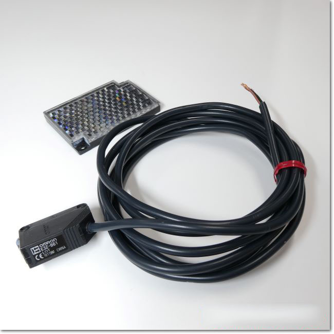 FA機器ドットコム /E3Z-B61 アンプ内蔵形光電センサ 回帰反射形