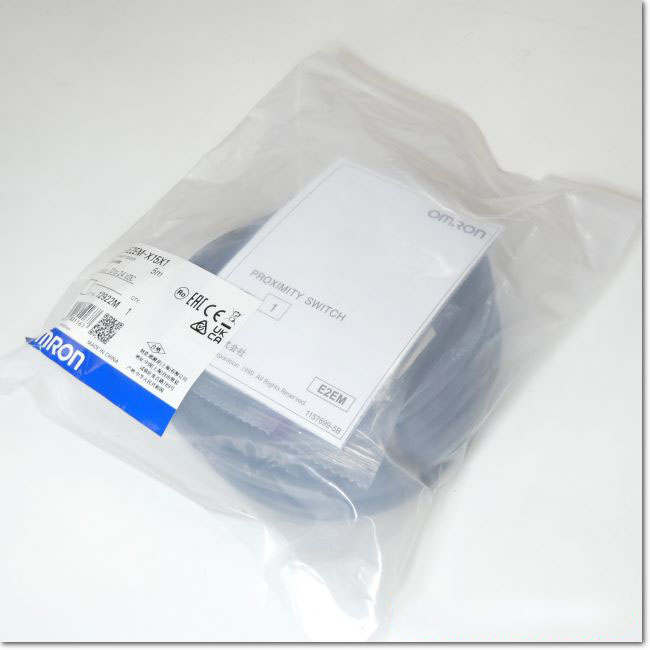 オムロン(OMRON) E2EM-X15X1 2M / E2EM-X15X1.jpg
