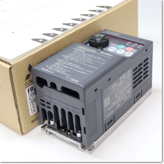 三菱電機 小型パワフル インバータ FR-E720-0.4K（三菱電機 FR