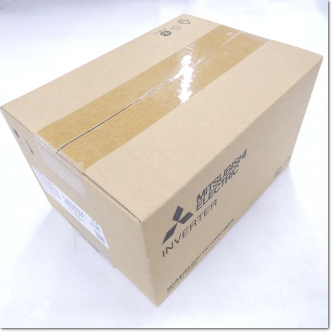 FR-E820-0.75K-1 インバータ 三相200V モニタ出力FMタイプ (三菱電機)