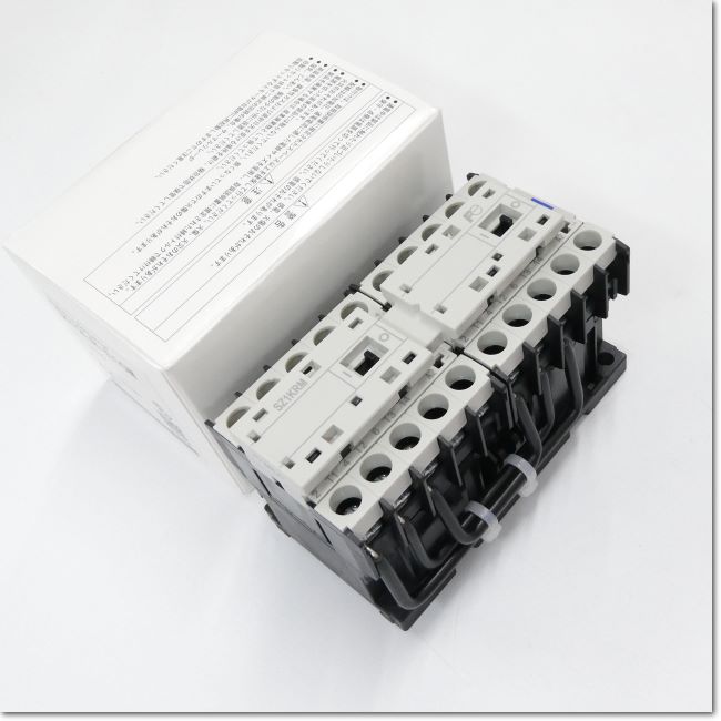 電磁接触器 DC24V SK12LR-E10W FA機器ドットコム / SK12LR-E10W DC24V 1a×2 可逆形電磁接触器
