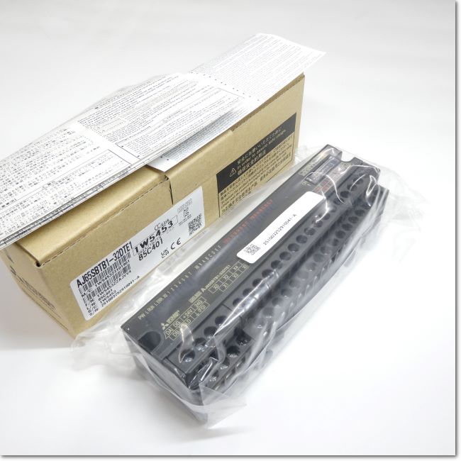 新品未開封 三菱電機 AJ65SBTB1-32TE1 1台 AJ65SBTB1-32DTE1 ネジ端子台タイプ 入出力複合ユニット