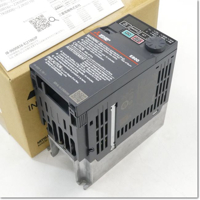 FR-E820-0.75K-1 インバータ 三相200V モニタ出力FMタイプ (三菱電機)
