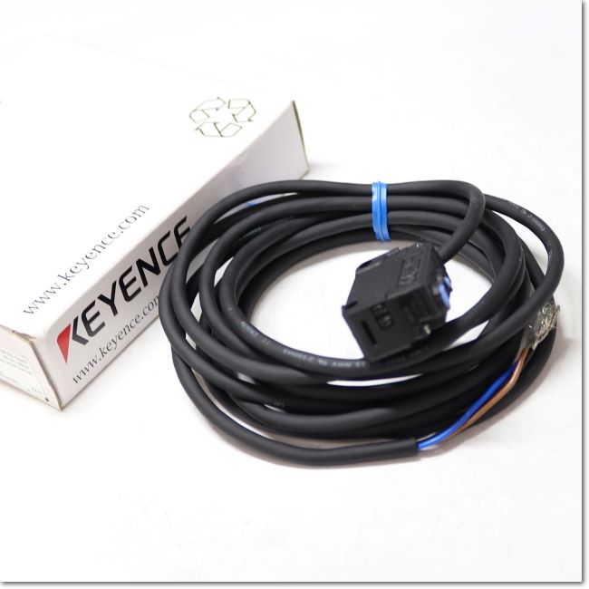 KEYENCE製 回帰反射型 光電センサー / PZ-M65　40セット Amazon | アンプ内蔵型光電センサ PZ-M61 PZ-V/M シリーズ 角型