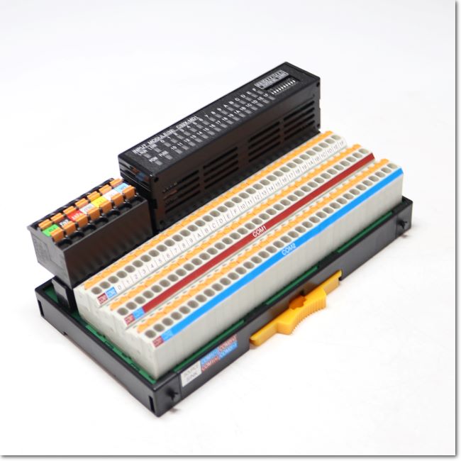 C32X-MT1XR 入力ターミナル端子台 シンク・ソース共有タイプ 入力32点 DC24V CC-Link Ver1.10 (東洋技研)