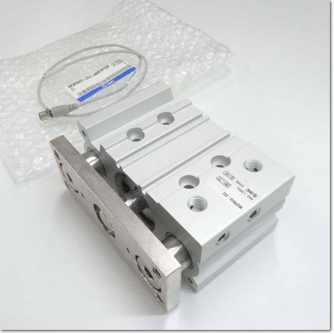 SMC製ガイド付き薄型シリンダーJMGPM20-50Z  2個 SMC- ガイド付薄型シリンダ JMGP Series