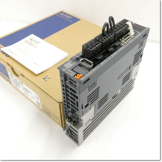 FA機器ドットコム / MR-J4-20B サーボアンプ AC200V 0.2kW