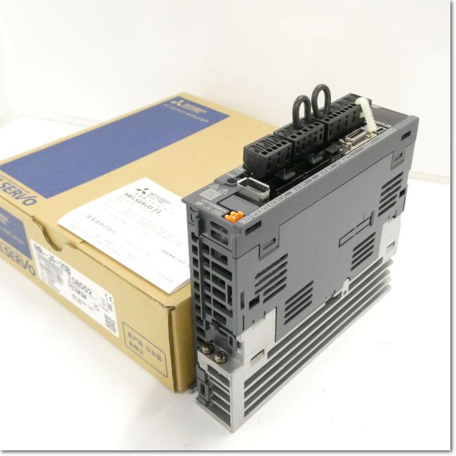 MR-J4-70A ／2台セット 三菱 MR-J4-70A,70B 各1台の2台セット