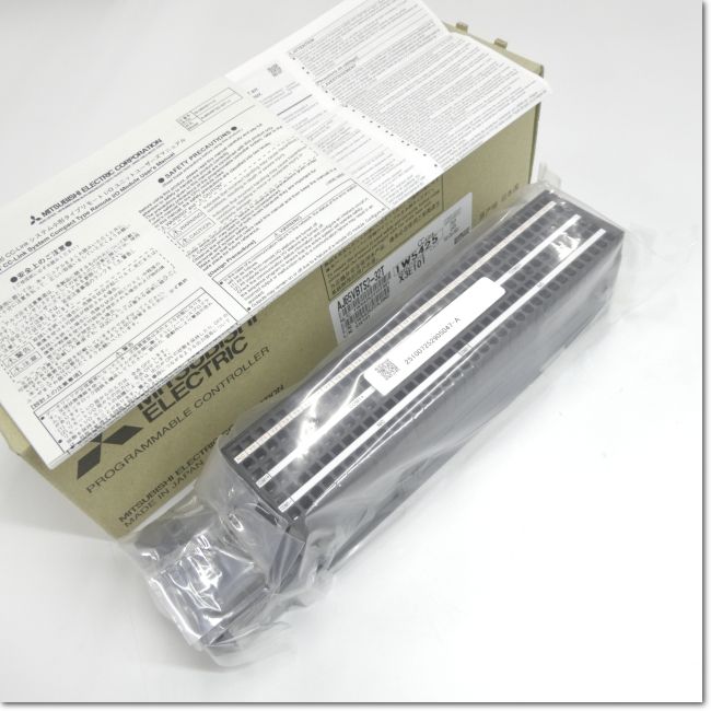 AJ65VBTS2-32T CC-Link小形タイプリモートI/Oユニット トランジスタ出力32点 スプリングクランプ端子台タイプ (三菱電機)