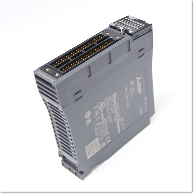 【新品・未使用】R16CPU　三菱電機　2024年製　箱にメモ書きあり R16CPU 特長 MELSEC iQ-R シーケンサ MELSEC 仕様から探す｜三菱